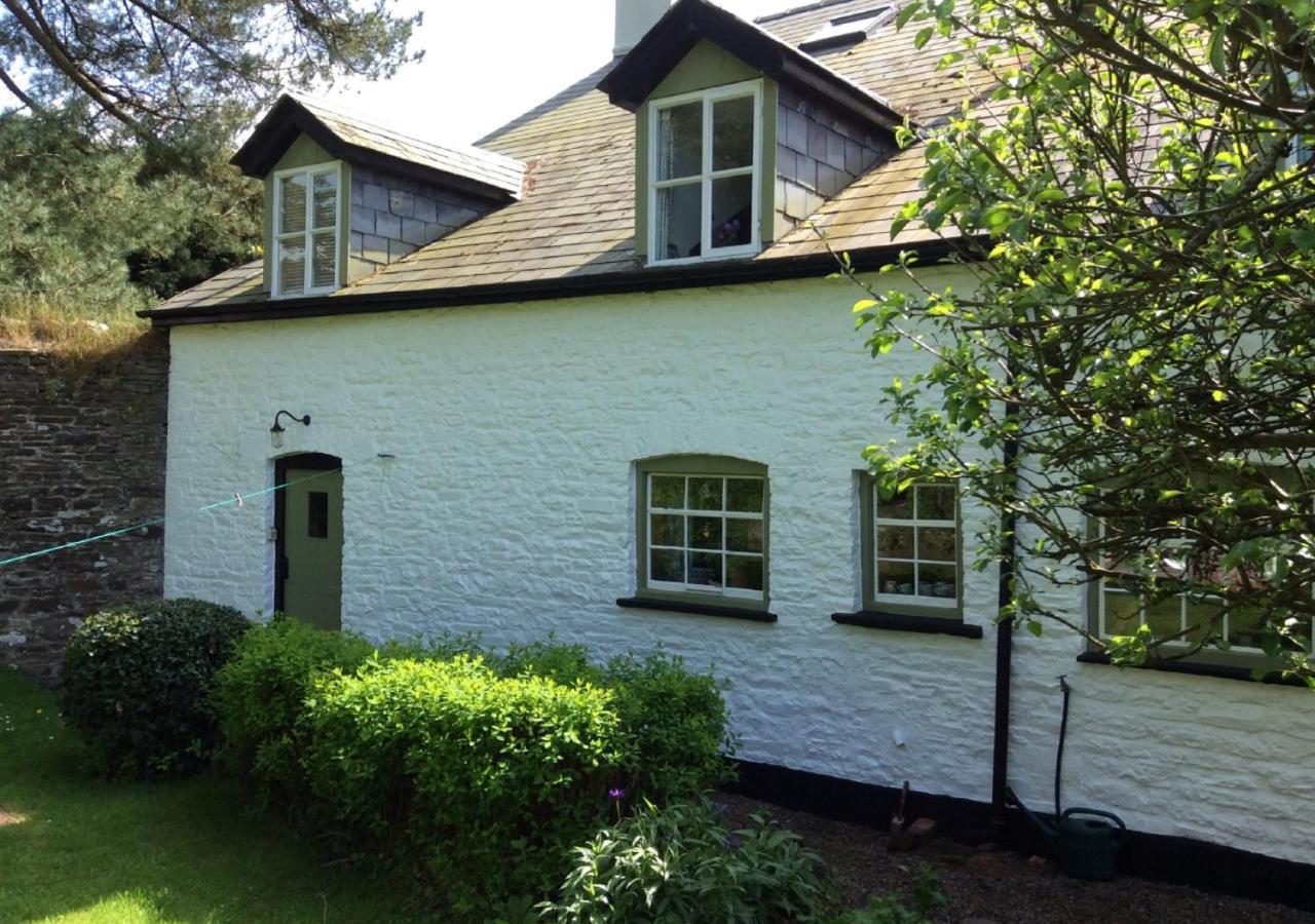 Castell Madoc Cottages Lower Chapel Exterior photo